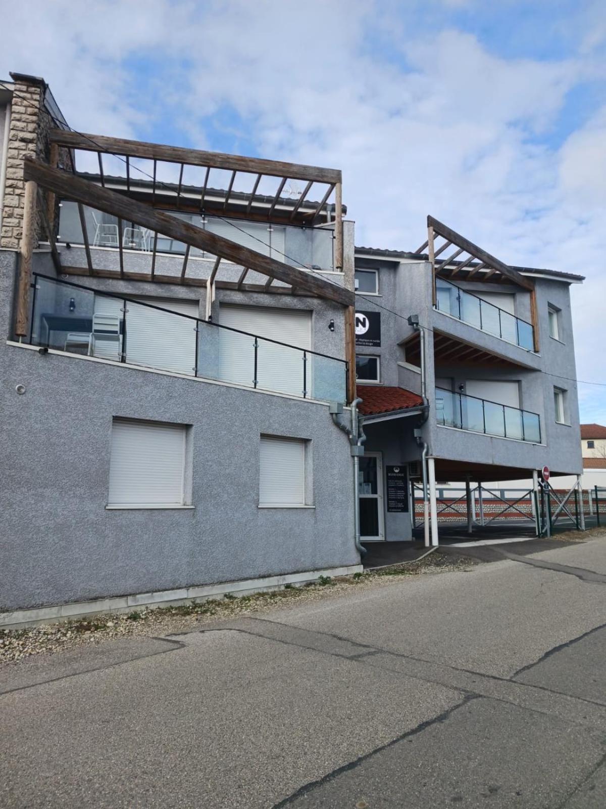 Hotel Merion à Villars-les-Dombes Extérieur photo